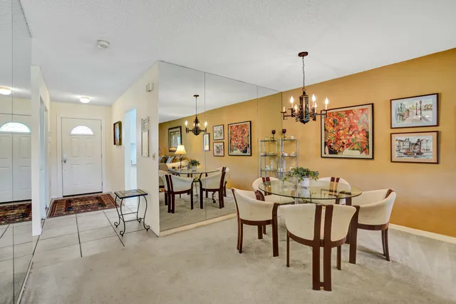 $10,000 | 19 Stratford Drive, Unit F, Boynton Beach, FL 33436