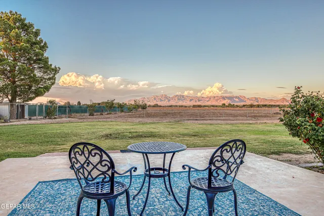 $675,000 | 10 Calle De Tonantzin, La Mesa, NM 88044