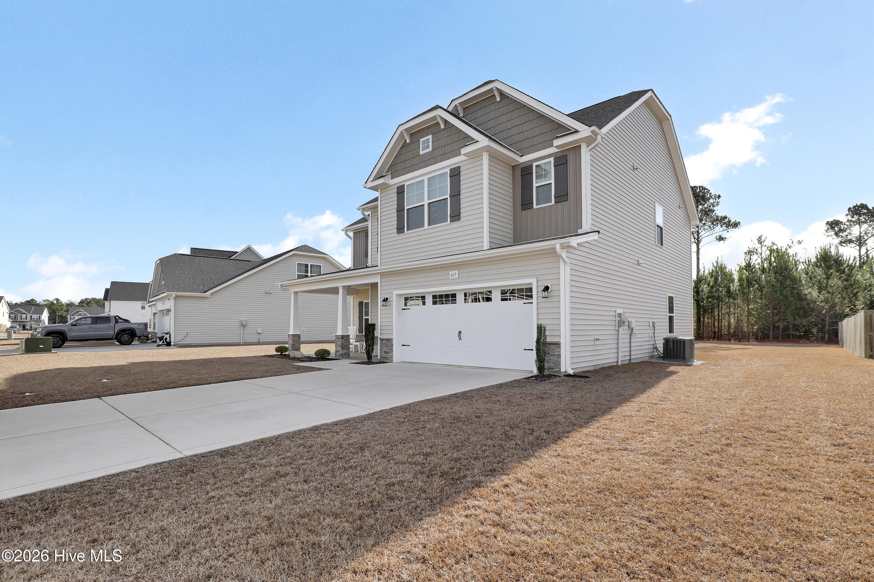 615 High Tide Drive Holly Ridge, NC 28445 - Photo 3 of 36 6G8A5815