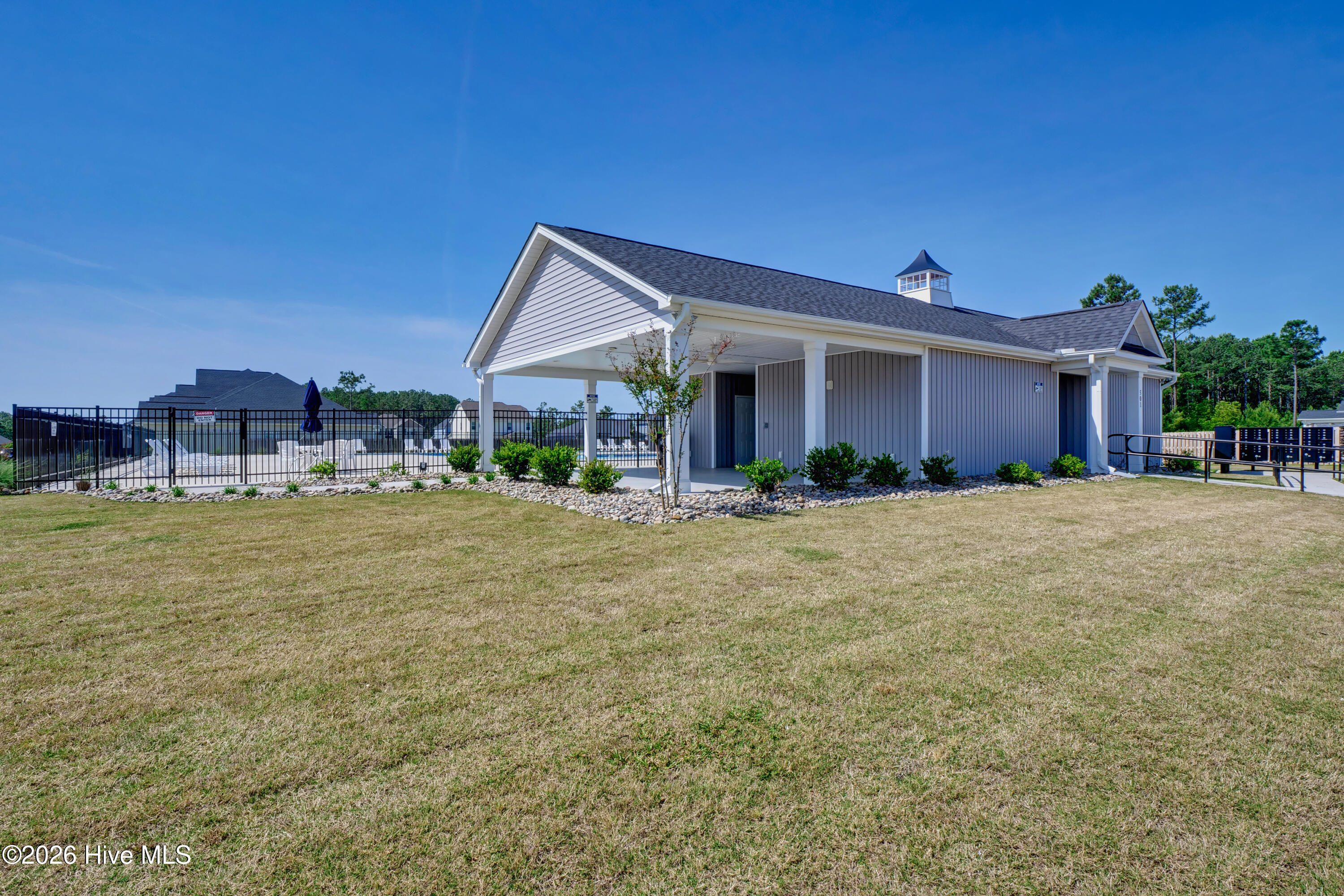 615 High Tide Drive Holly Ridge, NC 28445 - Photo 32 of 36 P9900938_39_40_41_42