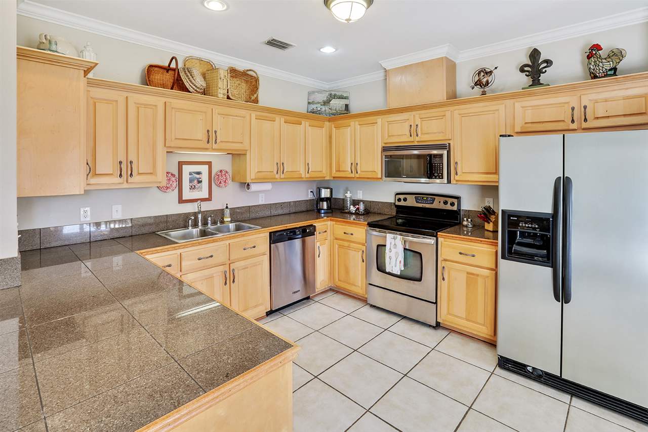 8505 Palmetto Way Foley, AL 36535 - Photo 6 of 20 Kitchen