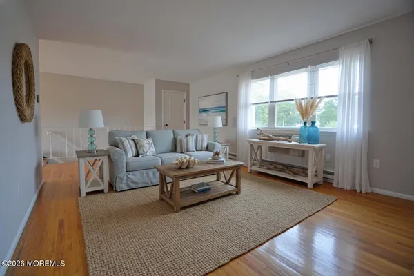 $2,950 | 910 South Street, Unit 11, Point Pleasant, NJ 08742