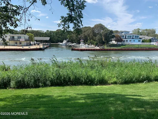 $2,950 | 910 South Street, Unit 11, Point Pleasant, NJ 08742