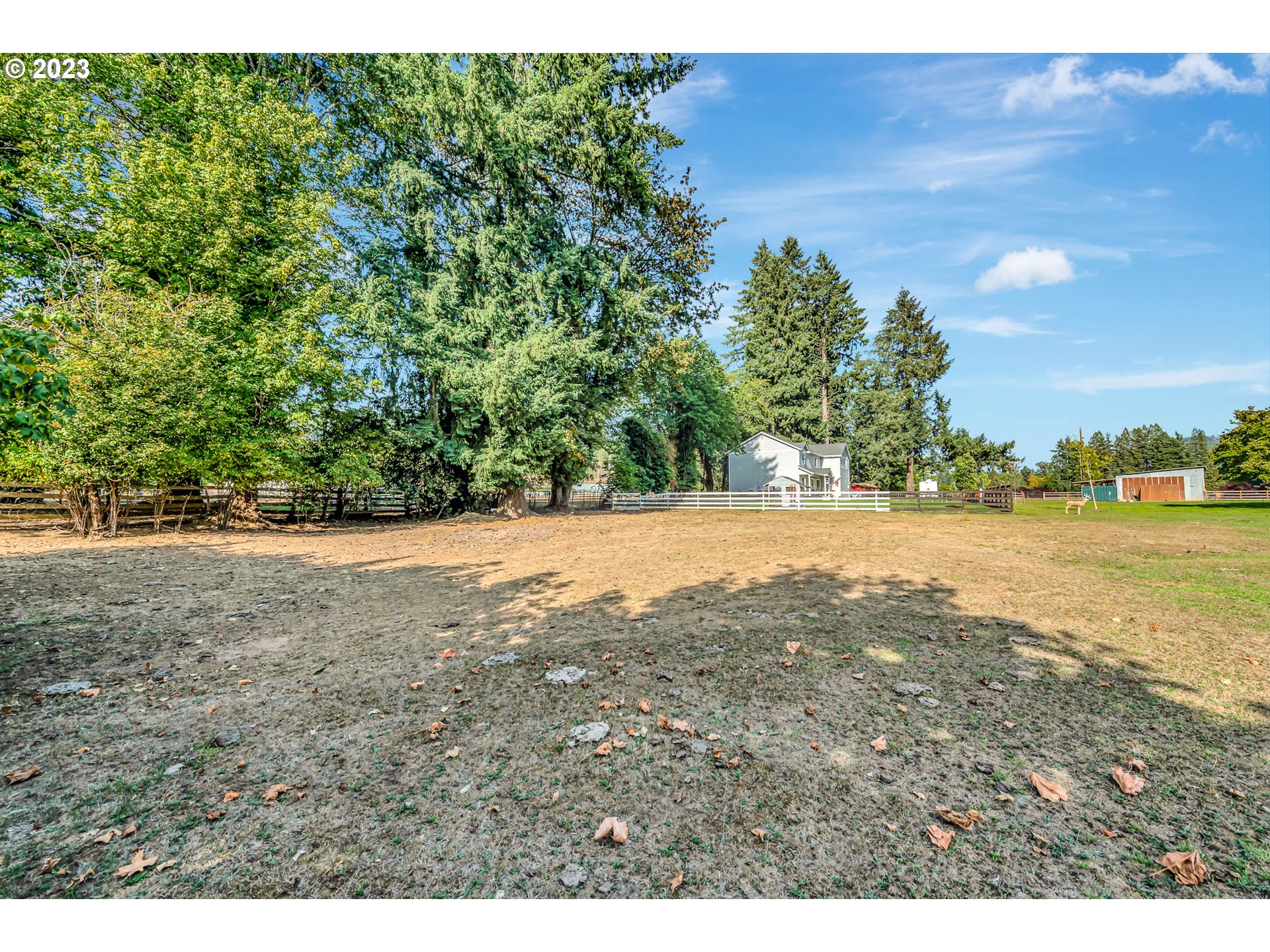 88750 Potter Lane Springfield, OR 97478 - Photo 34 of 43 a view of lake view