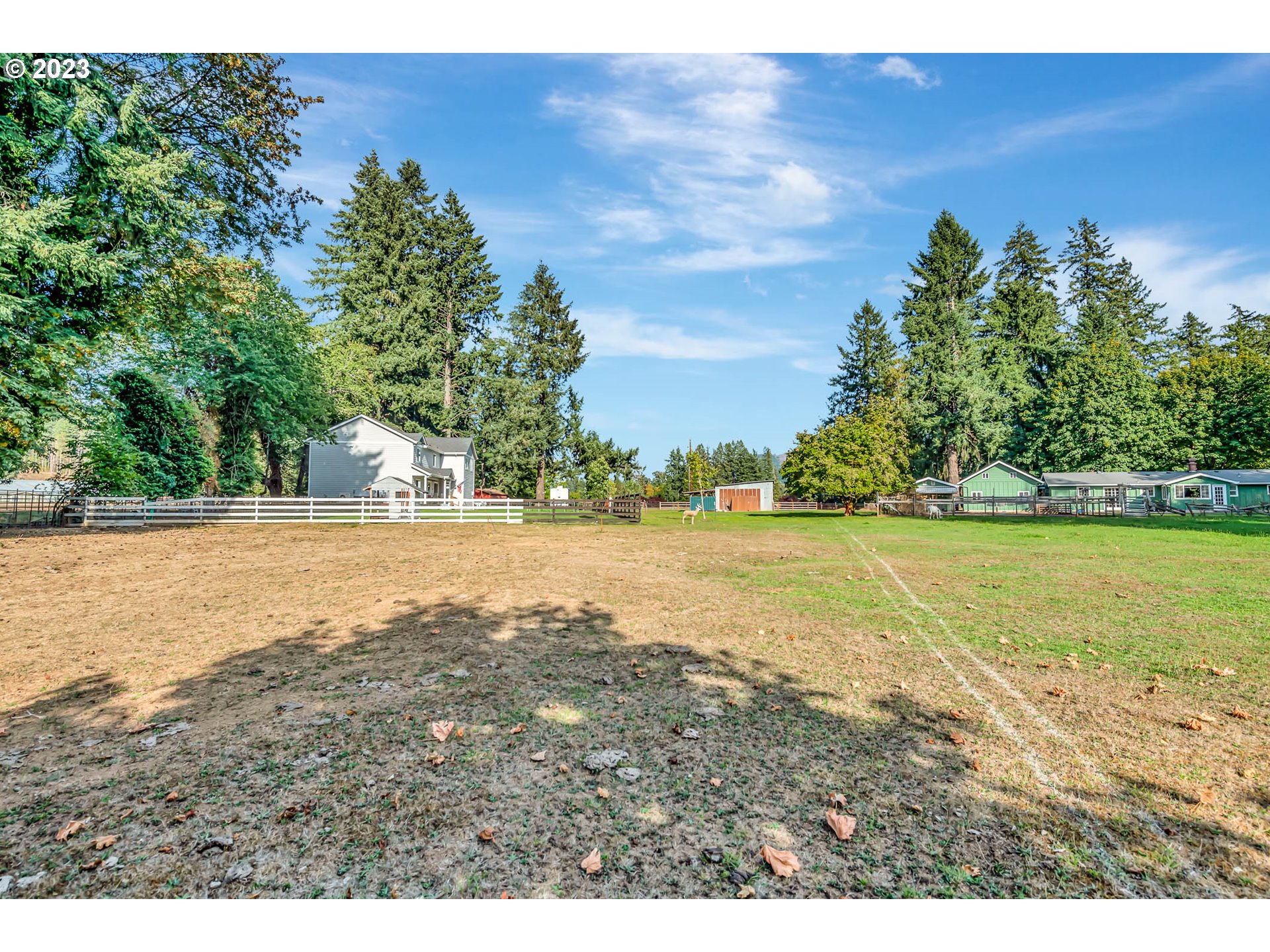 88750 Potter Lane Springfield, OR 97478 - Photo 35 of 43 a view of lake view