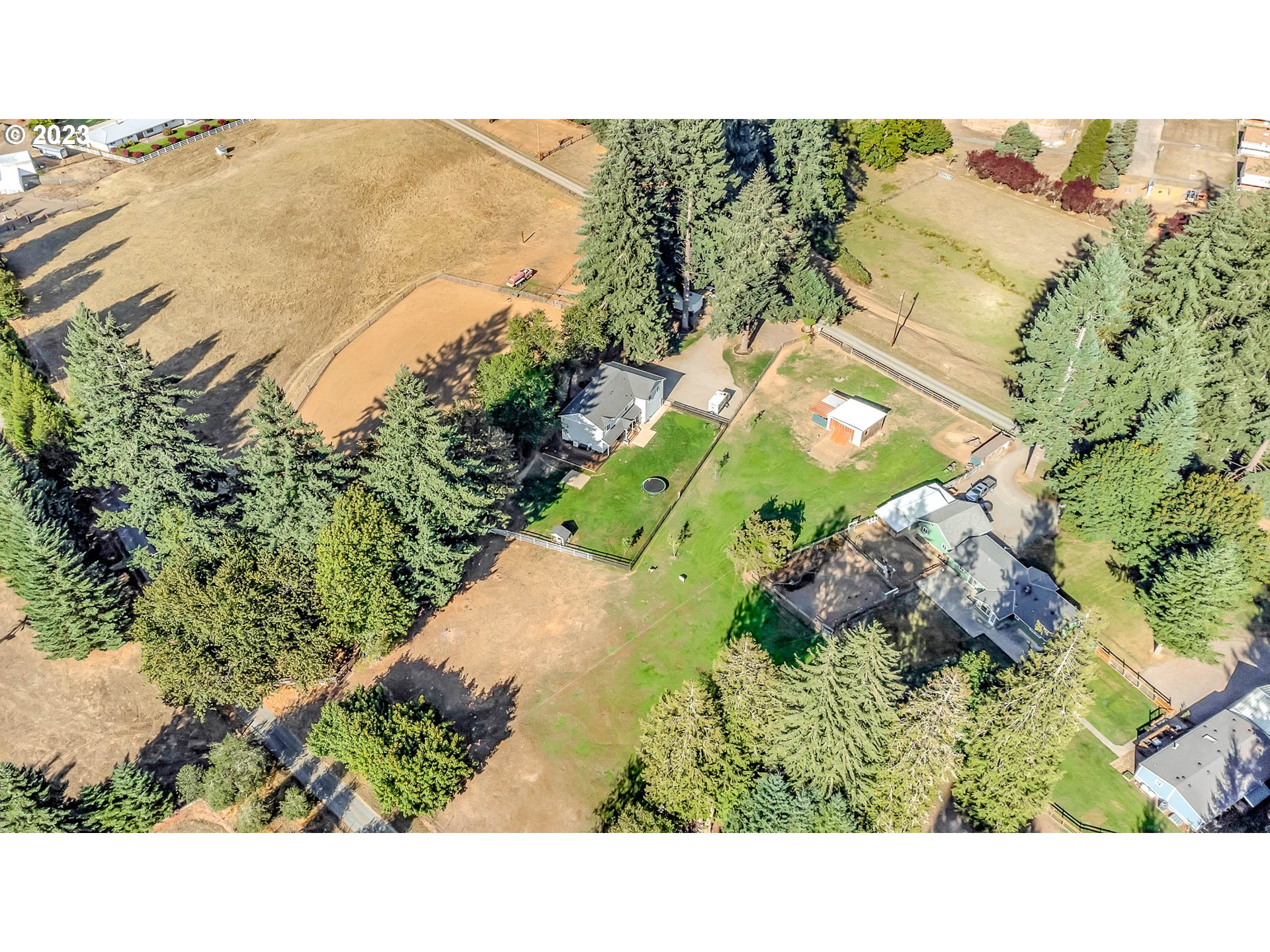 88750 Potter Lane Springfield, OR 97478 - Photo 40 of 43 a black and white photo of a lake