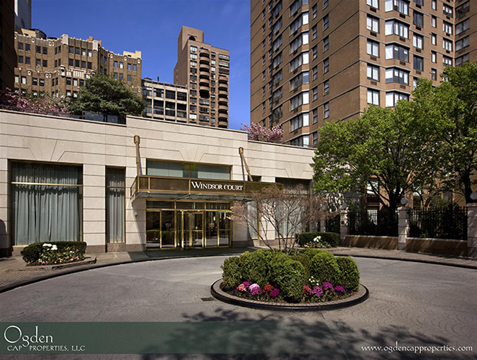 155 East 31st Street, Unit W8F Manhattan, NY 10016 - Photo 5 of 10 a front view of a building