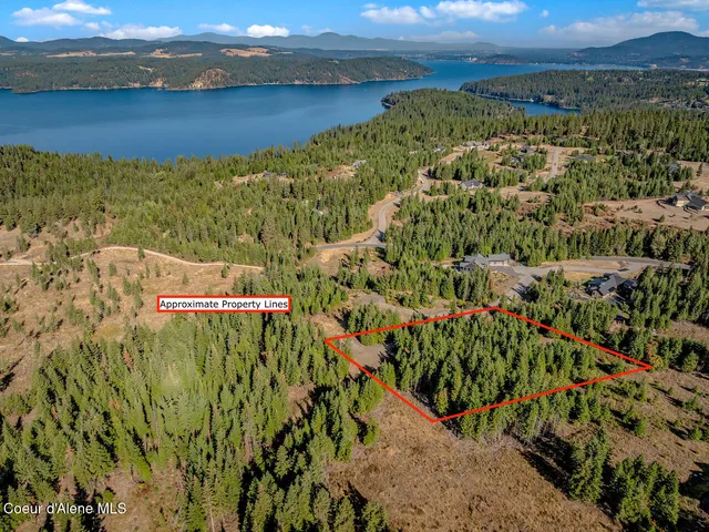 $550,000 | 9130 South Lahaina Road, Harrison, ID 83833