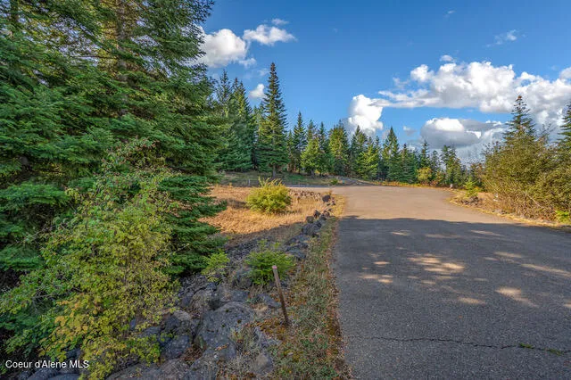 $550,000 | 9130 South Lahaina Road, Harrison, ID 83833