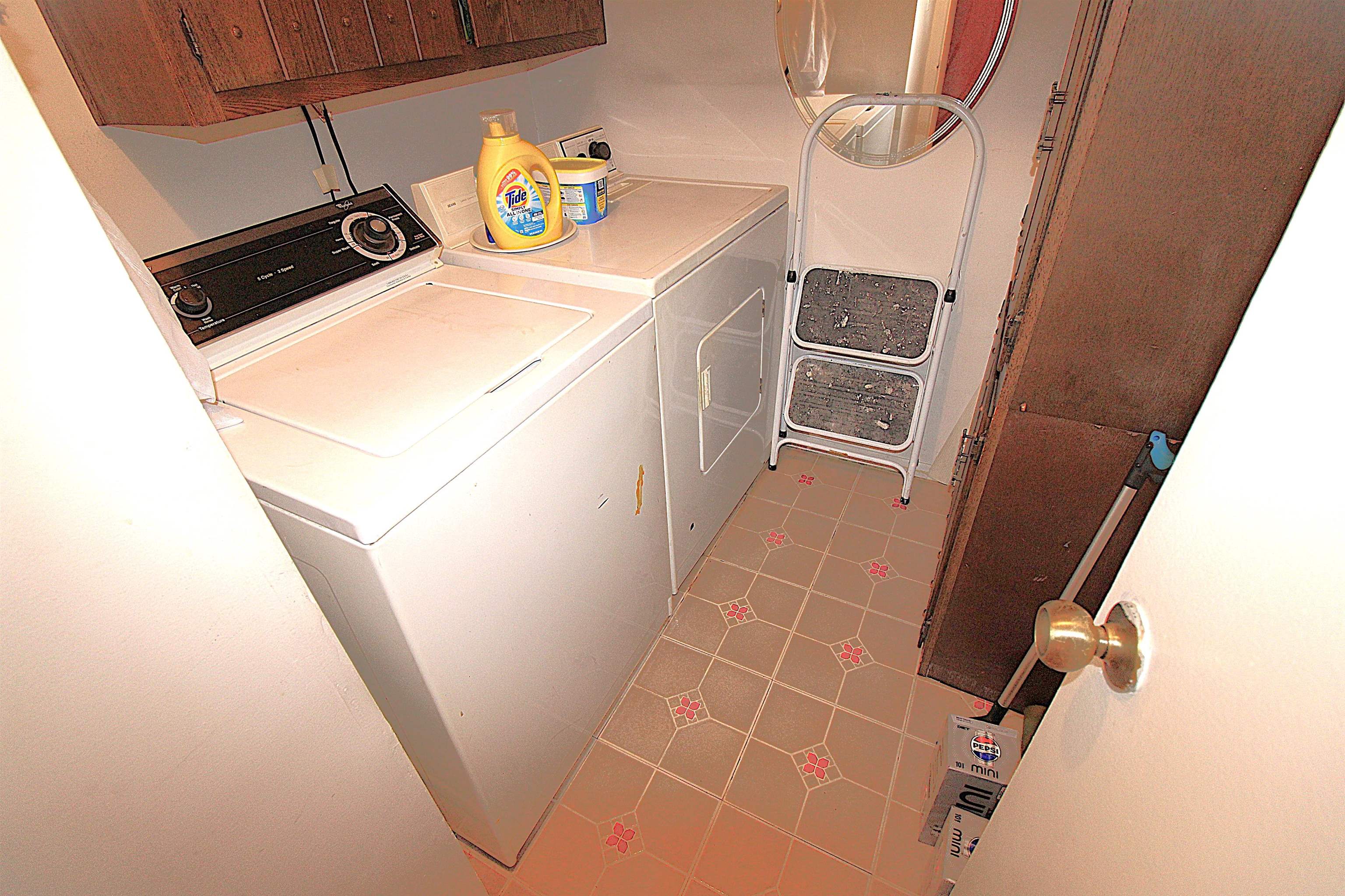 187 Sandcastle Key Secaucus, NJ 07094 - Photo 16 of 32