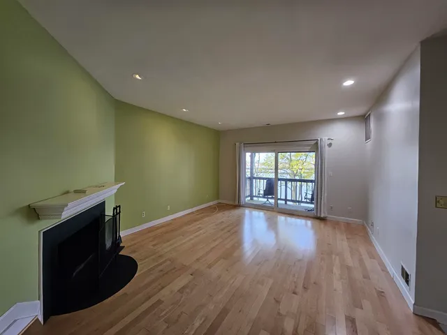 $3,500 | 187 Sandcastle Key, Secaucus, NJ 07094