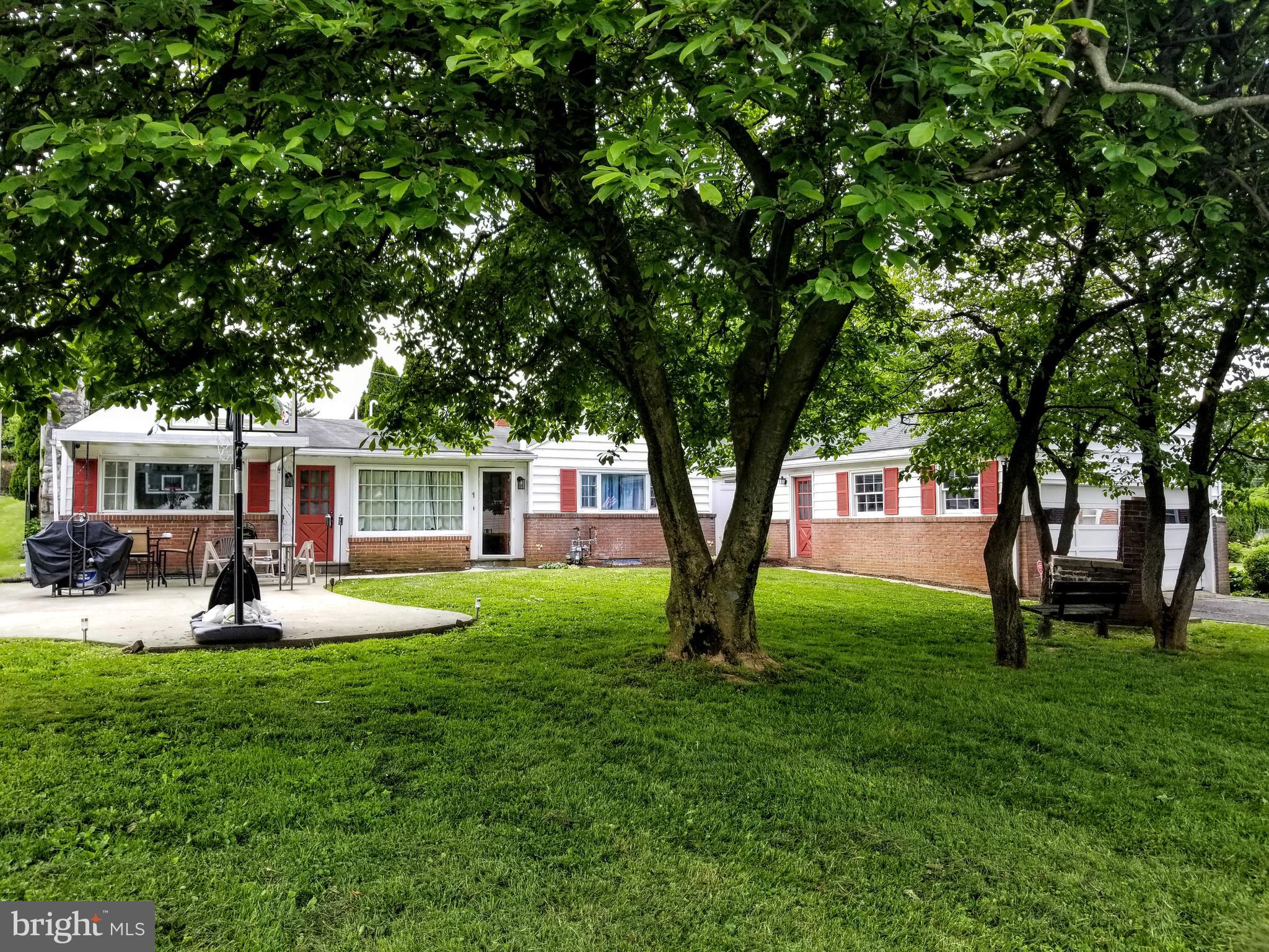110 Newkirk Avenue Reading, PA 19607 - Photo 1 of 2 Gallery Image 1