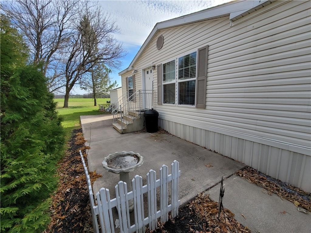 5555 Purdy Road Canandaigua Town, NY 14424 - Photo 2 of 28