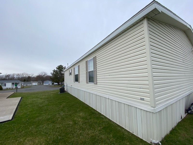 5555 Purdy Road Canandaigua Town, NY 14424 - Photo 9 of 28