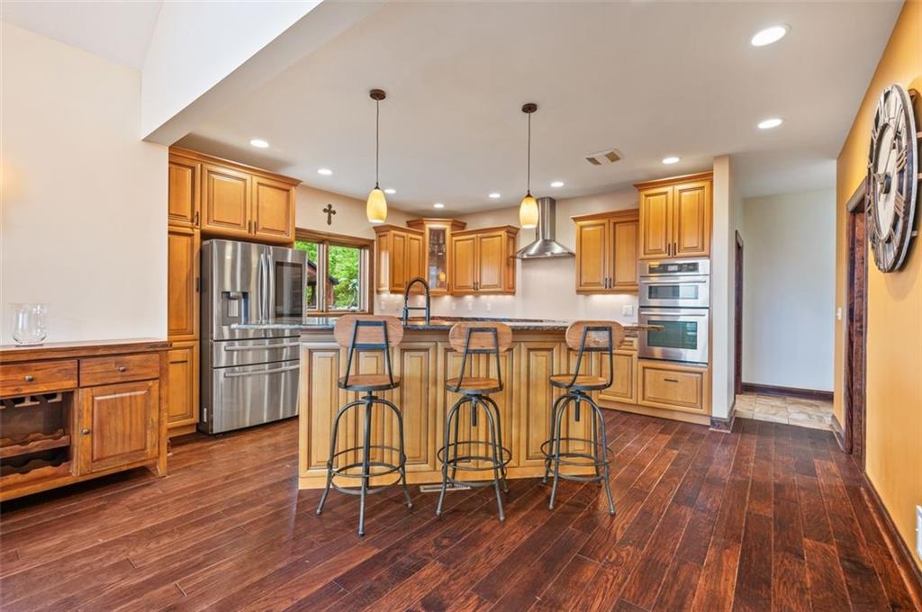 201 Roosevelt Road Pittsburgh, PA 15237 - Photo 8 of 50 Gallery Image 8