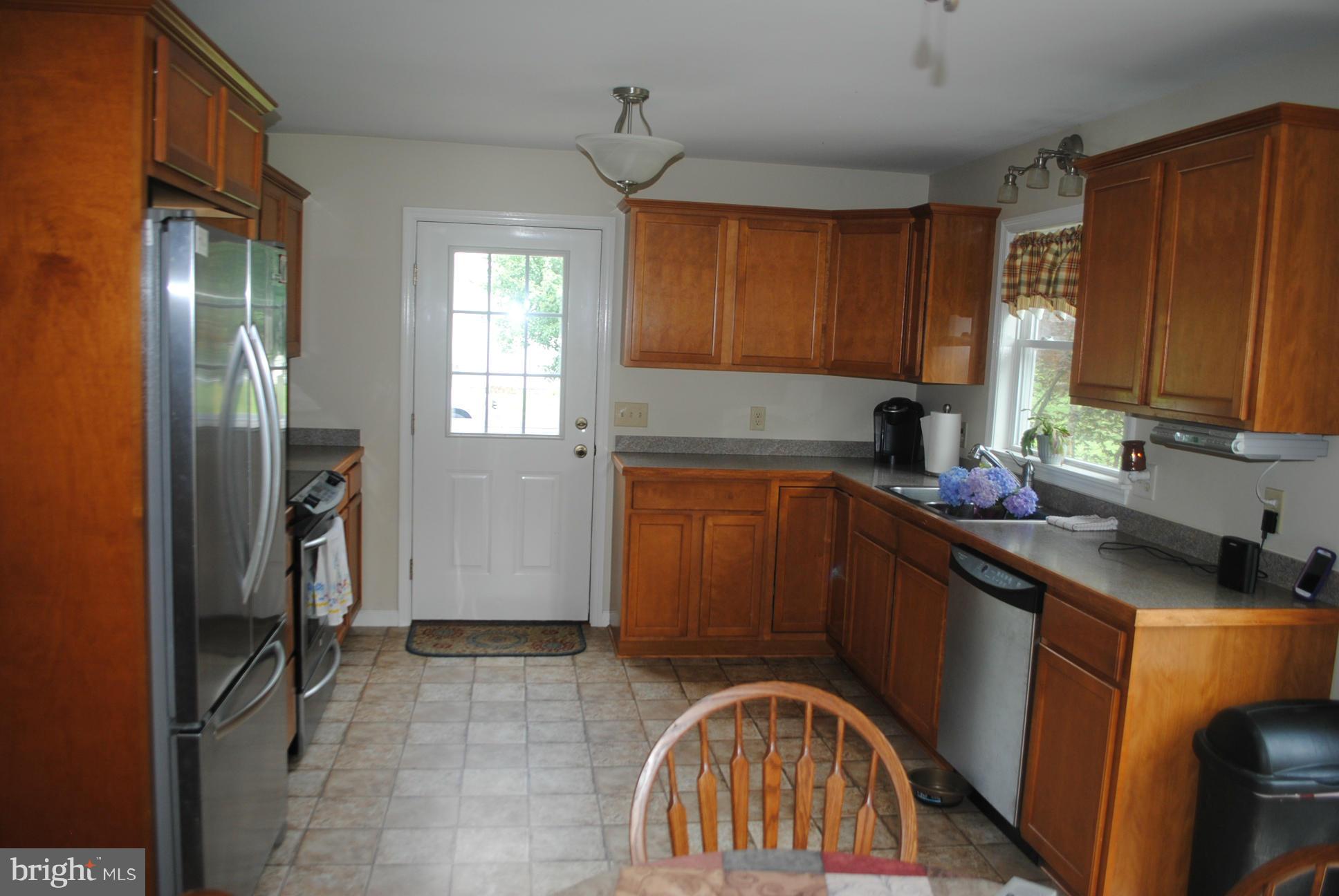 5105 Frazier Neck Road Preston, MD 21655 - Photo 4 of 18 Kitchen