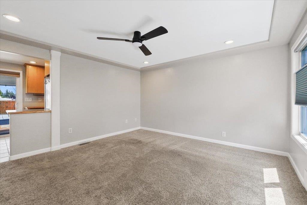 5812 North Elm Street Spokane, WA 99205 - Photo 7 of 24