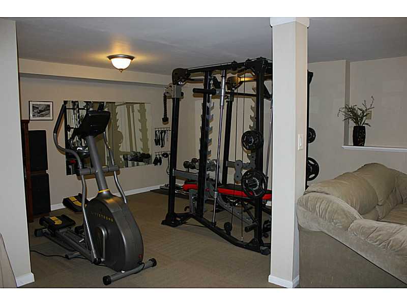128 Hines Road Cumberland, RI 02864 - Photo 16 of 19 Den/Family/Great Room.