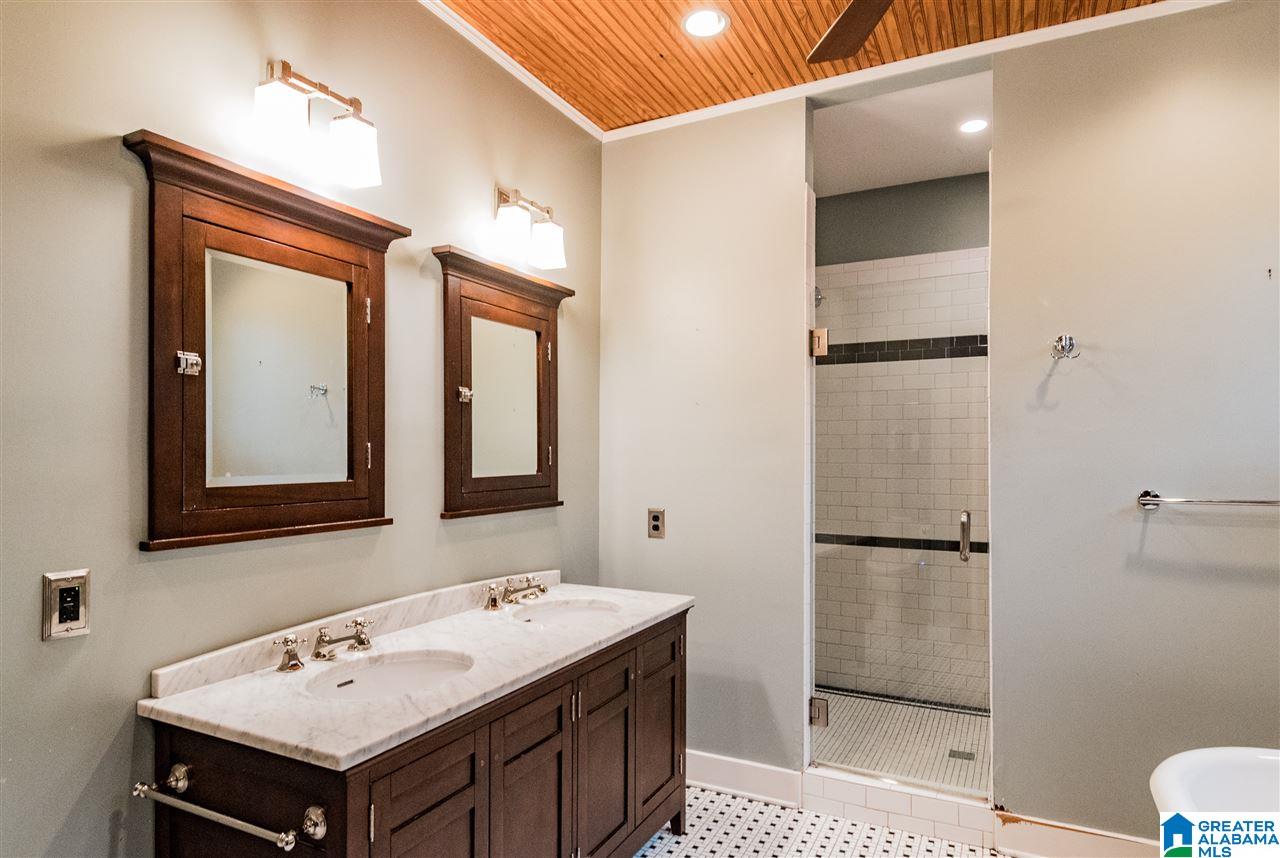 908 Irving Road Birmingham, AL 35209 - Photo 25 of 41