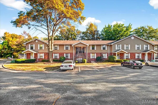 $84,000 | 1831 New Sun Court, Florissant, MO 63031