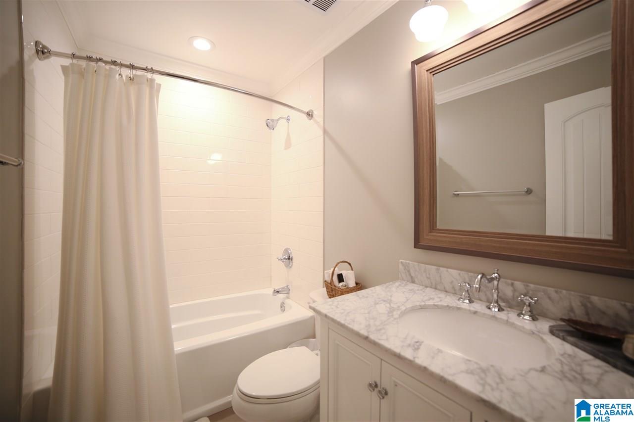 5621 Hampton Road Birmingham, AL 35210 - Photo 34 of 48