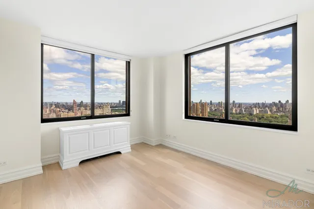 $8,450 | 145 West 67th Street, Unit 26C | Upper West Side