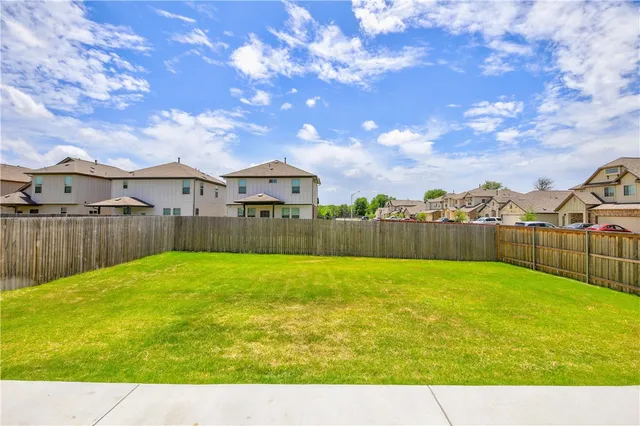 a view of an outdoor space and city view