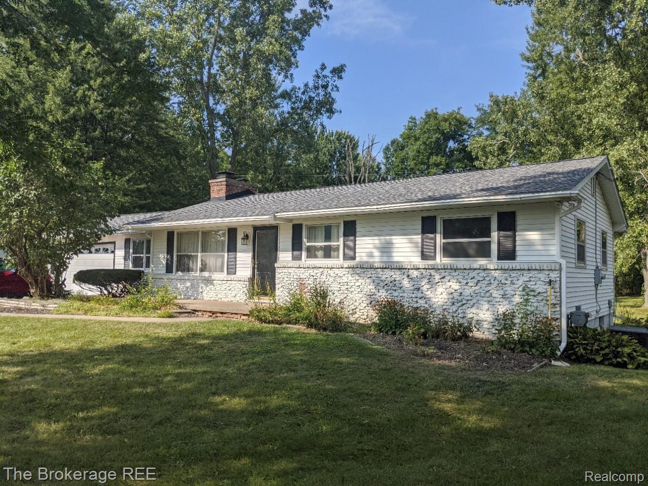 5275 North Georgetown Road Grand Blanc, MI 48439 - Photo 1 of 19 IMG_20200827_165400.jpg