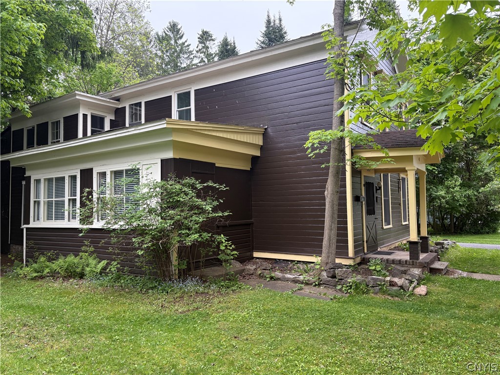 41 Maple Avenue Hamilton, NY 13346 - Photo 4 of 33