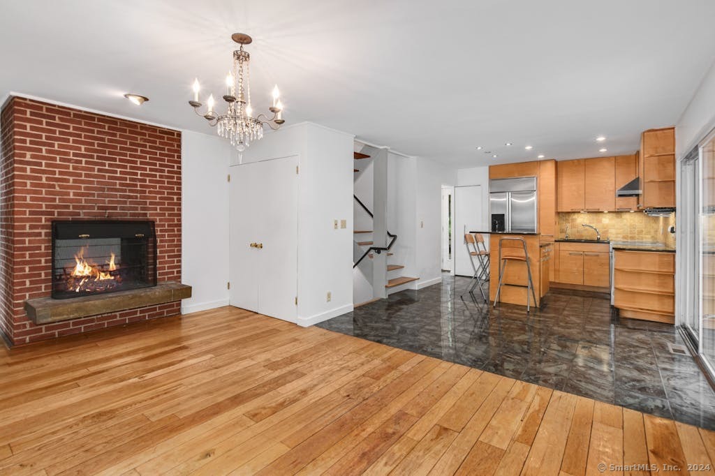 70 Birch Hill Road Weston, CT 06883 - Photo 13 of 37