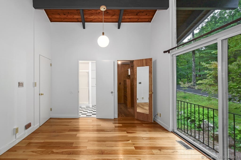 70 Birch Hill Road Weston, CT 06883 - Photo 19 of 37