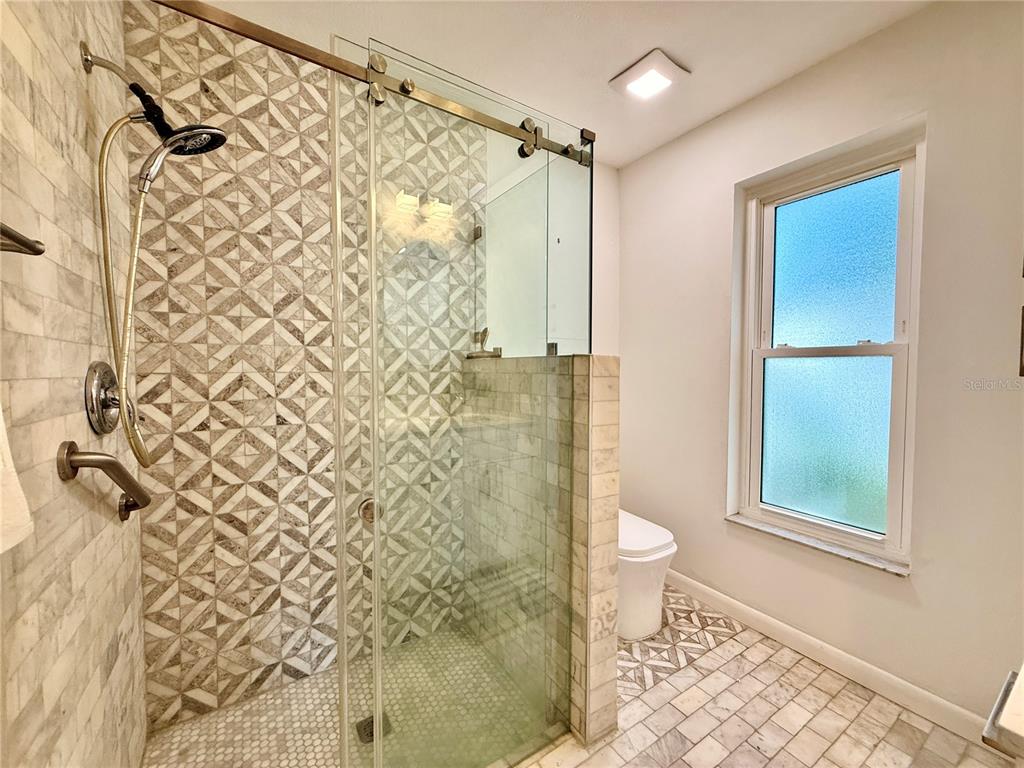 9200 Walsingham Road Largo, FL 33773 - Photo 26 of 42