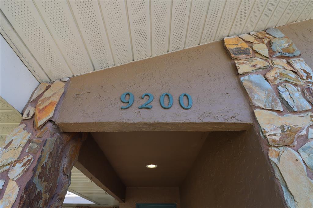 9200 Walsingham Road Largo, FL 33773 - Photo 3 of 42