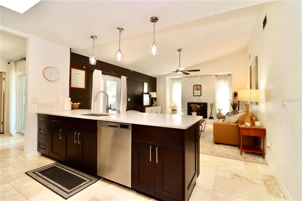 9200 Walsingham Road Largo, FL 33773 - Photo 10 of 42