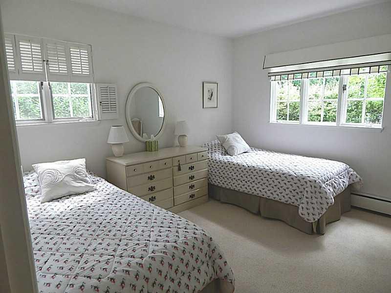309 Guys Run Road Cheswick, PA 15024 - Photo 14 of 23 Bedroom.