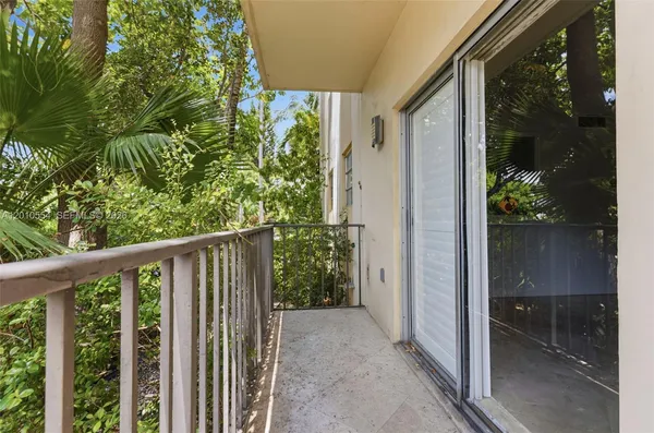 $3,450 | Flamingo-Lummus, Miami Beach, FL 33139