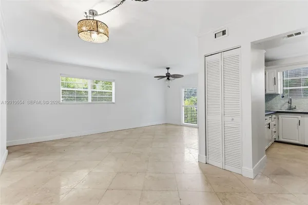 $3,450 | Flamingo-Lummus, Miami Beach, FL 33139