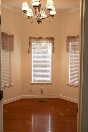 $800,000 | 240 West Miles Road, Carrollton, GA 30116