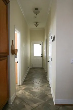 $800,000 | 240 West Miles Road, Carrollton, GA 30116