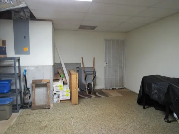 $800,000 | 240 West Miles Road, Carrollton, GA 30116