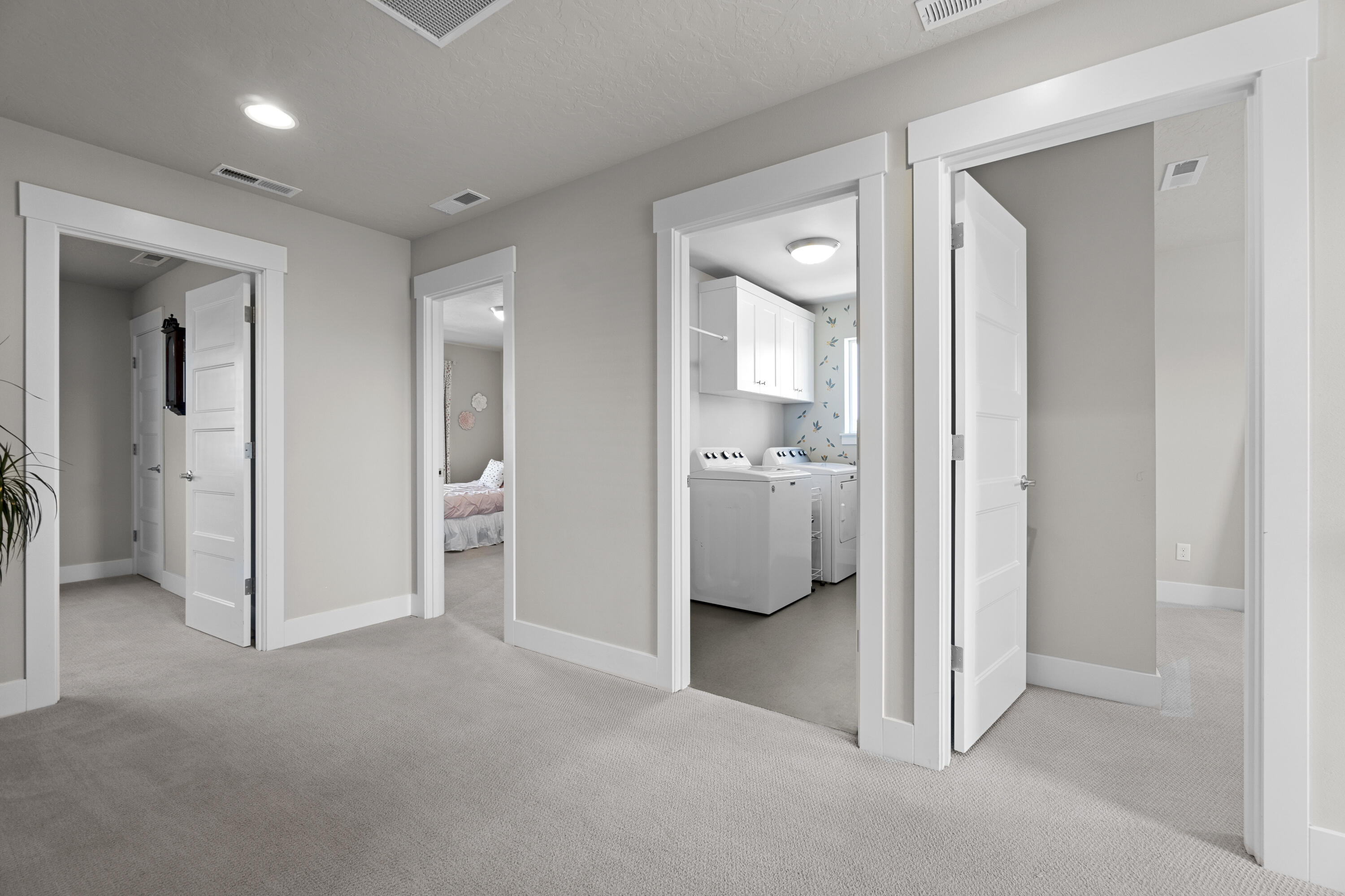 20778 Kilbourne Loop Bend, OR 97701 - Photo 17 of 39 Upstairs