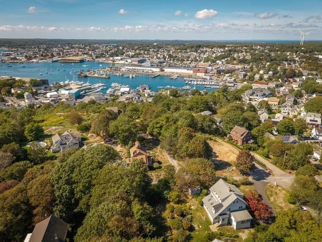 $1,199,999 | 9 Rocky Pasture Road, Gloucester, MA 01930