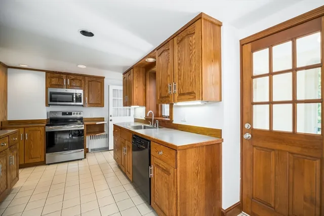 $1,199,999 | 9 Rocky Pasture Road, Gloucester, MA 01930