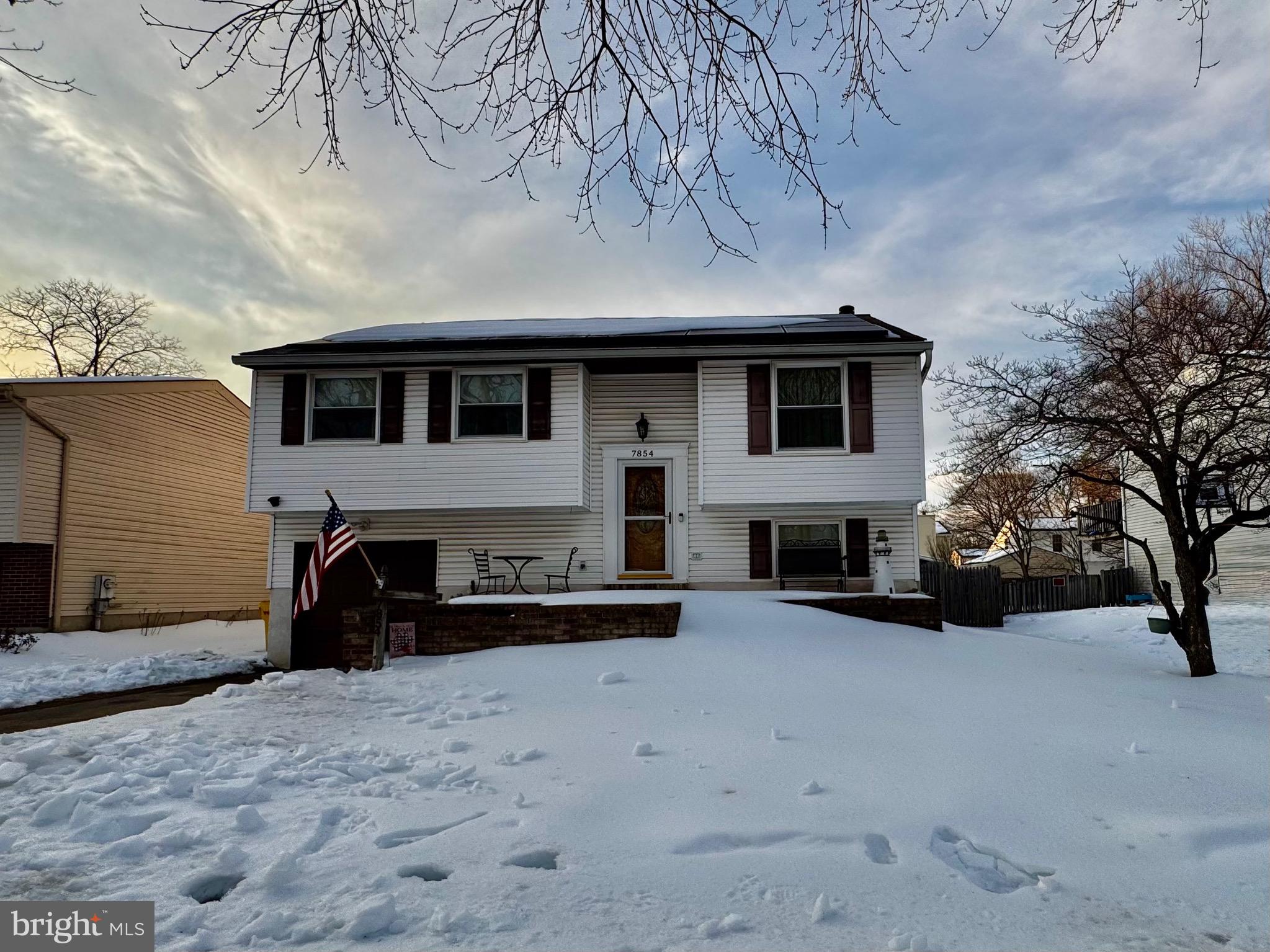 7854 Tick Neck Road Pasadena, MD 21122 - Photo 2 of 42