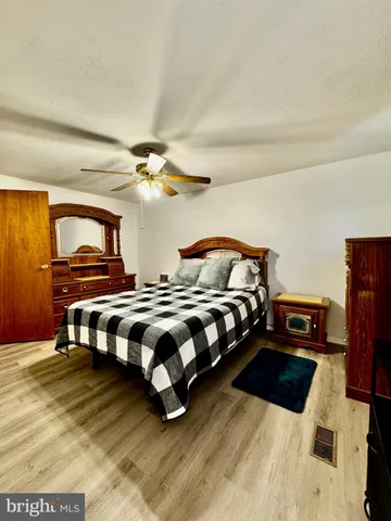 $489,999 | 7854 Tick Neck Road, Pasadena, MD 21122