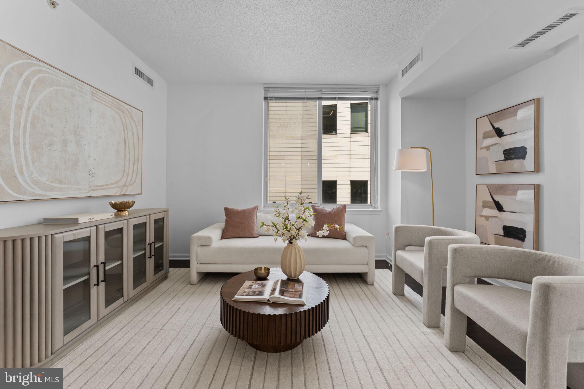 930 Wayne Avenue, Unit 610 Silver Spring, MD 20910 - Photo 5 of 49 Gallery Image 5