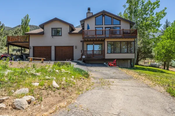 $1,475,000 | 537 Aspen Spring Ranch Road, Mammoth Lakes, CA 93546