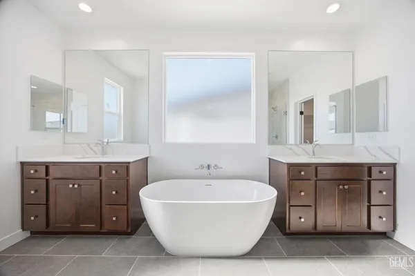 $624,900 | Undisclosed Address, Bakersfield, CA 93314