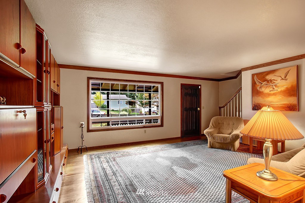 109 219th Place Southeast Bothell, WA 98021 - Photo 4 of 18
