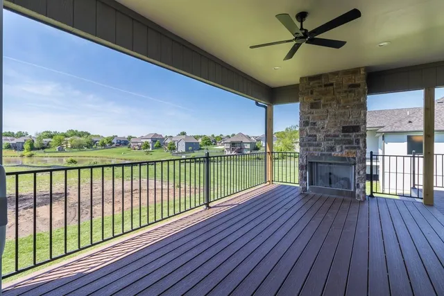 $764,900 | 1809 Halls Creek Avenue, Raymore, MO 64083